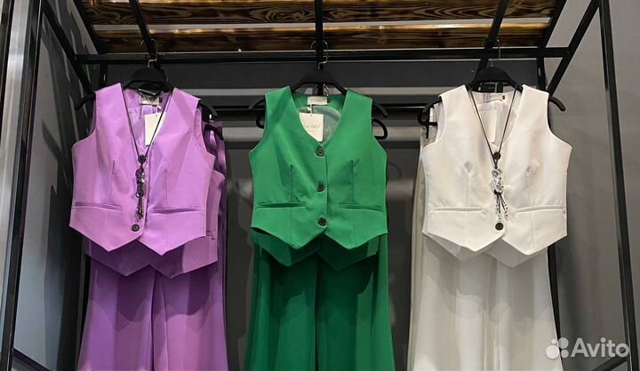 Брючный костюм женский 42 44