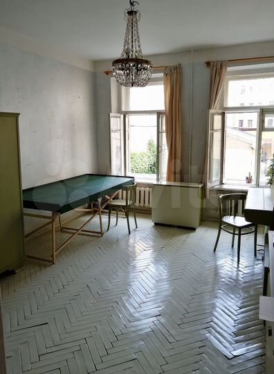 5-к. квартира, 108,1 м², 2/5 эт.