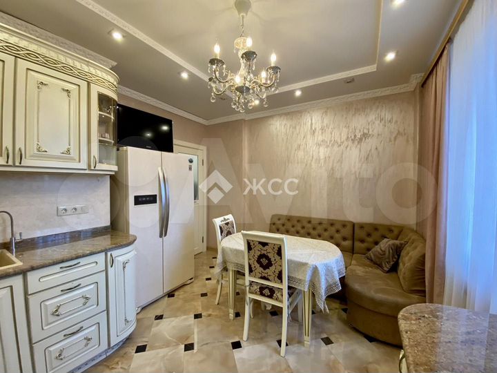 2-к. квартира, 63,4 м², 11/17 эт.
