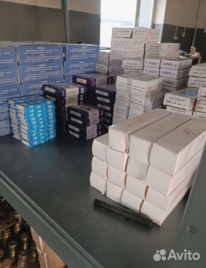 Палец качели переднего моста Bizon 888