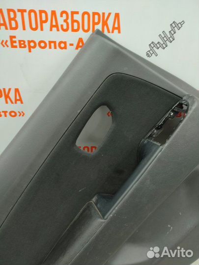 Обшивка двери задняя левая Hyundai Elantra Hd