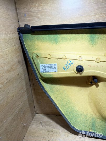 Обшивка задняя правая Ford Focus 1 79129