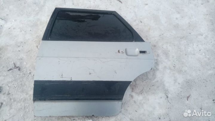 Дверь задняя левая (серебристая) Ваз 2109.21099