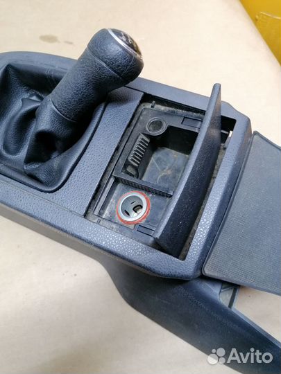 Центральная консоль VW Polo 9N 2002