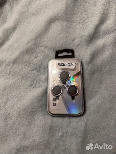 Защитное стекло iPhone 14 pro