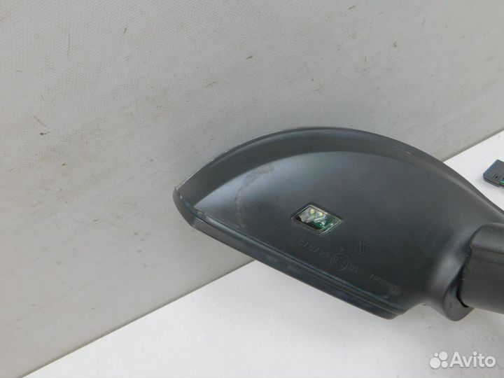 Зеркало правое VW Tiguan (74975)