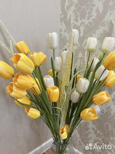 Тюльпаны цветы искусственные с вазой