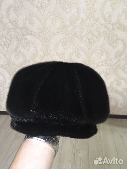 Меховая мужская кепка