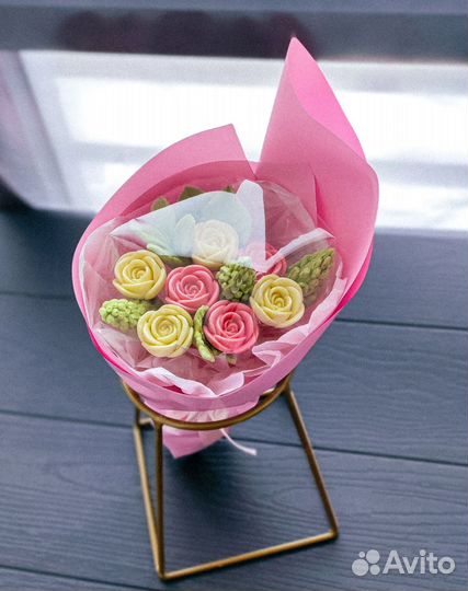 Съедобный сладкий букет из шоколада Подарок