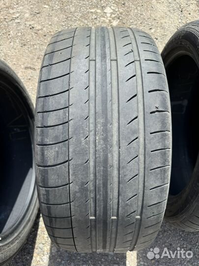 Dunlop SP Sport Maxx DSST ROF 275/40 R20 и 315/35 R20