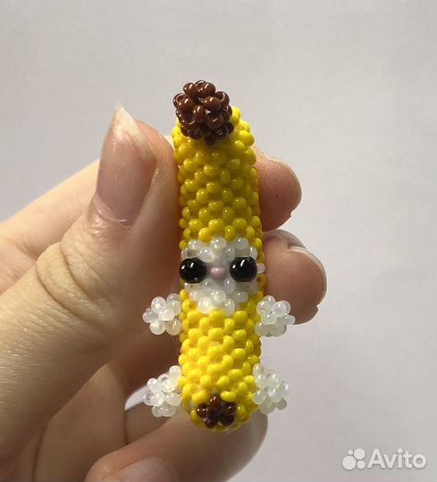 Игрушка амигуруми из бисера