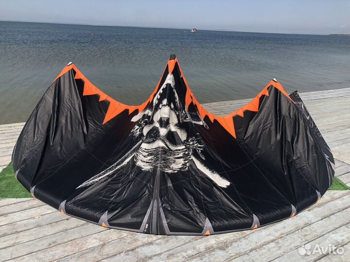 Кайт Naish Dash LE 14 м2 и 10м2