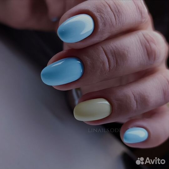 Мастер-маникюра/Администратор/продавец-консультант