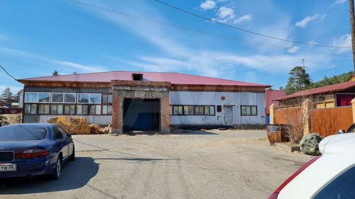 Здание, 429 м²