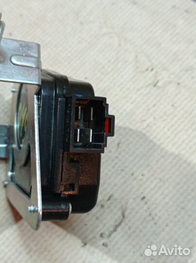 Активатор двери багажника Hyundai I20