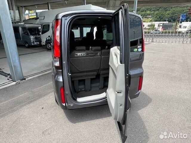 Honda Stepwgn 1.5 CVT, 2020, 25 000 км