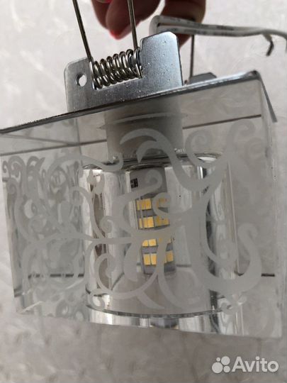 Светильник потолочный встраиваемый