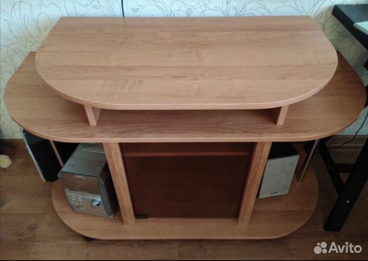 Тумба под телевизор