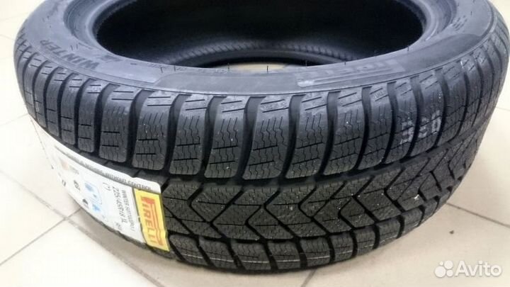 Pirelli Winter Sottozero 3 225/45 R17 91H