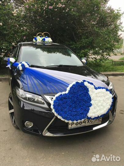 Свадебные украшение на машину