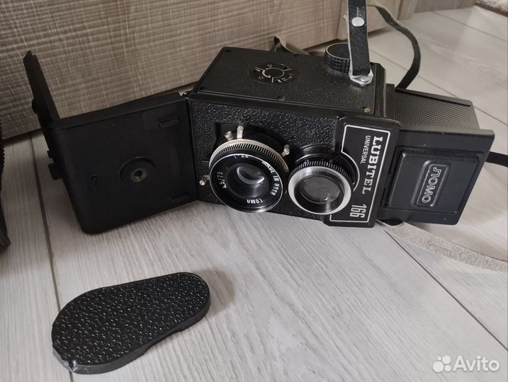 Пленочный фотоаппарат Любитель 166
