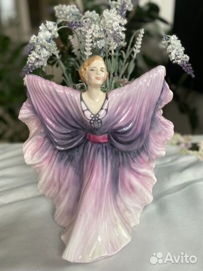 Статуэтка Roual Doulton. Англия