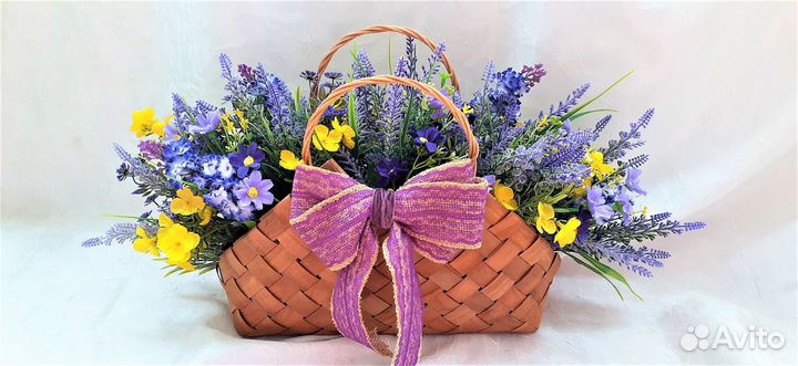 Корзинка с лавандой