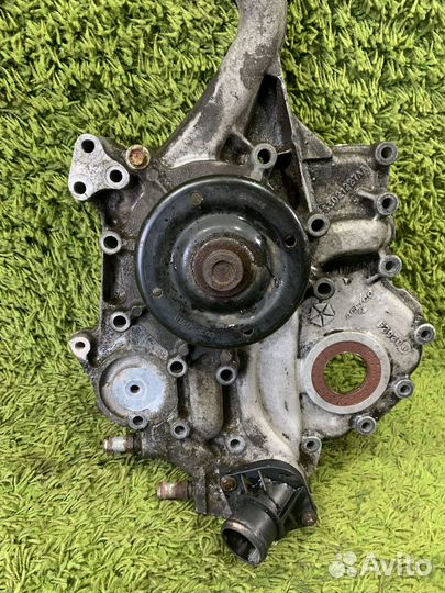 Крышка двигателя передняя Jeep Grand Cherokee 3.7L