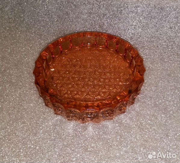 Пепельница медовое стекло СССР