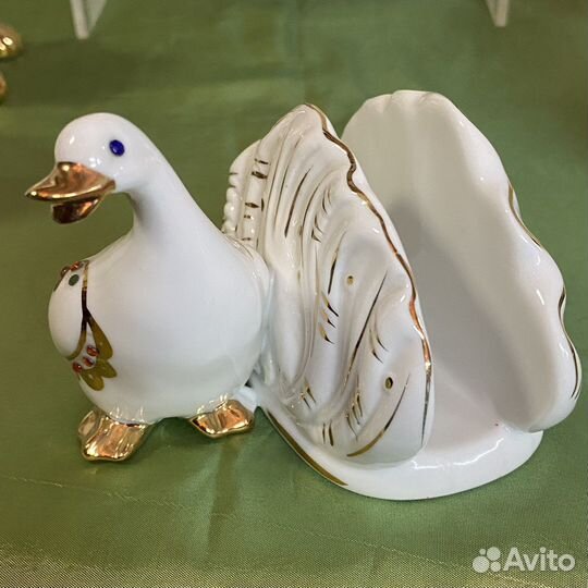 Салфетница. Гусь. Белый фарфор с золочением