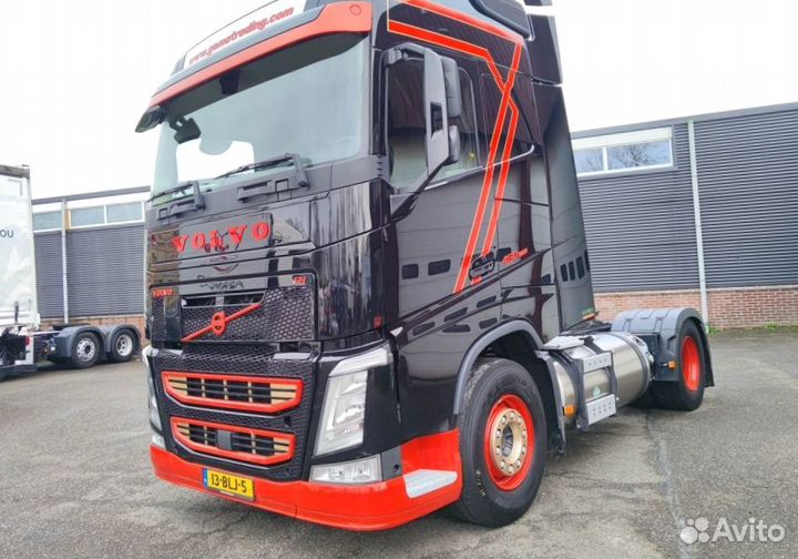 В разборке грузовик Volvo, FH с 2013