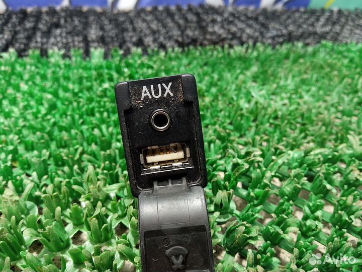 Адаптер магнитолы AUX Toyota Land Cruiser Prado