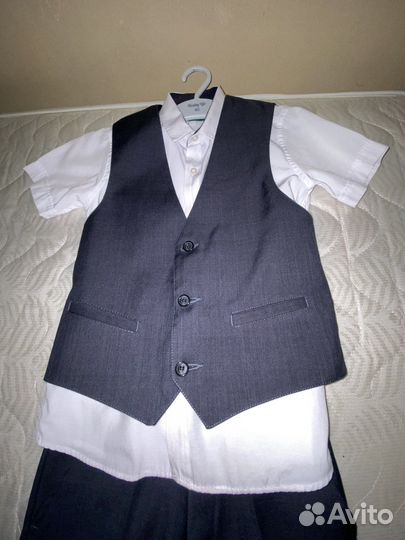 Школьный костюм