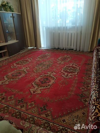 Ковер бу шерстяной