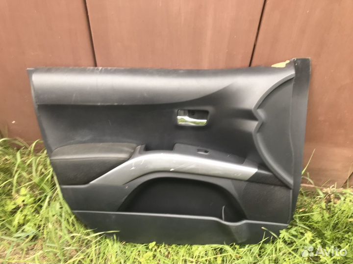 Двери Mitsubishi Outlender xl