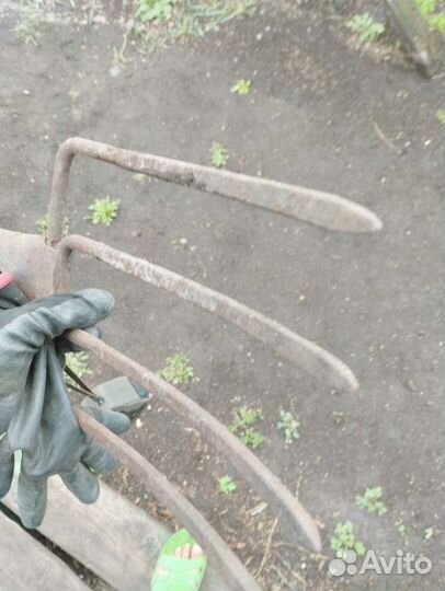 Вилы кованные ссср.Лопаты.Грабли.Садовый инвентарь