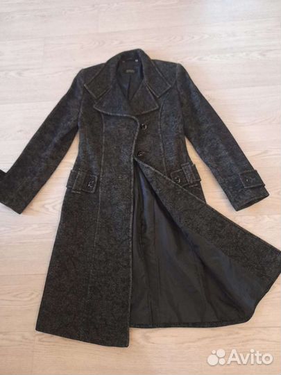Пальто женское 42 44