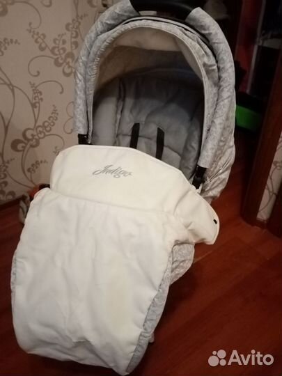 Продам коляску 2 в 1 бу