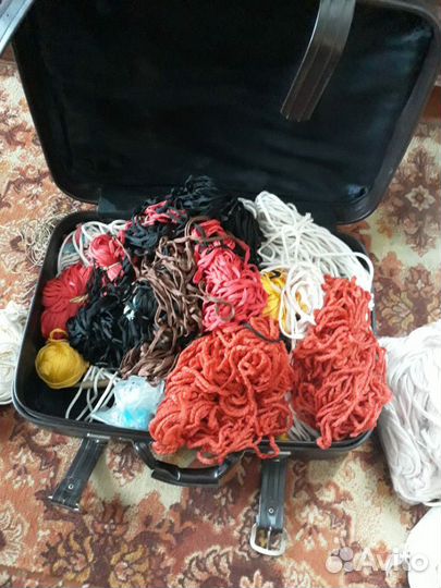 Нитки для рукоделия