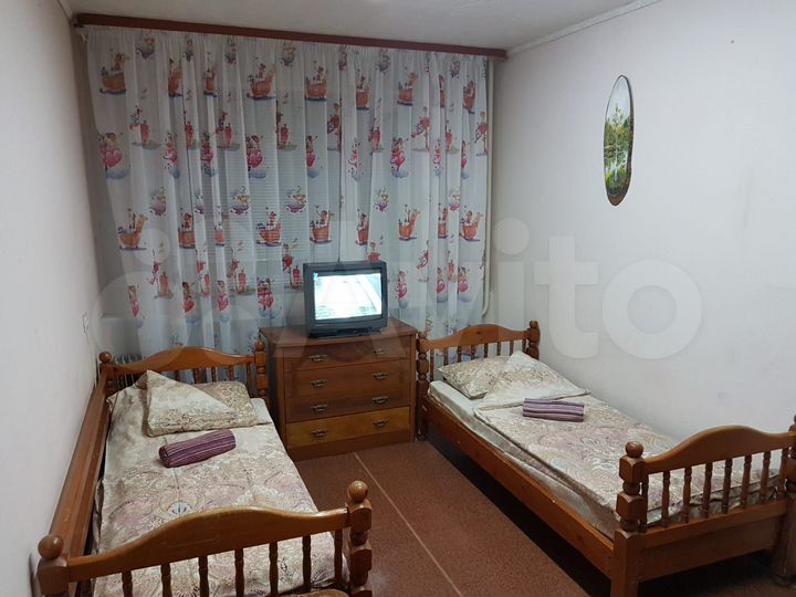 3-к. квартира, 75 м², 1/9 эт.