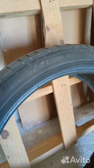Pirelli P Zero 225/40 R20 94Y