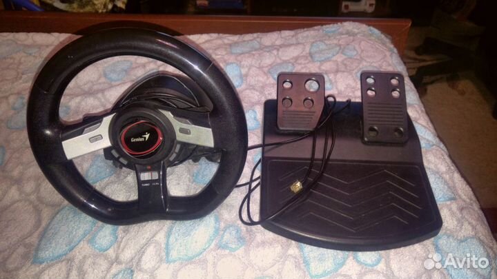 Руль и педали