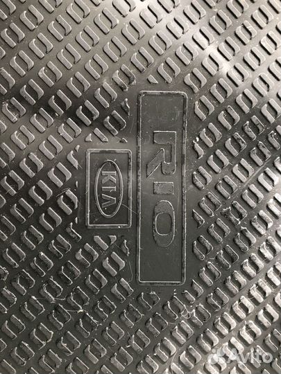 Коврик в багажник kia rio