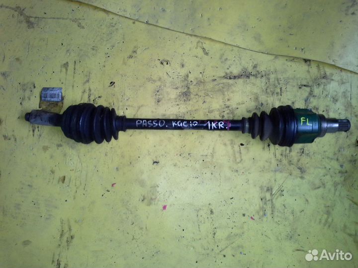 Привод передний левый на toyota passo KGC10, QNC10