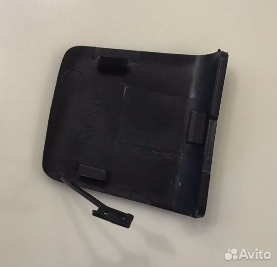 Заглушка элемент заднего бампера Doge RAM 19-24