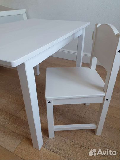 Детский стол и стул IKEA сундвик