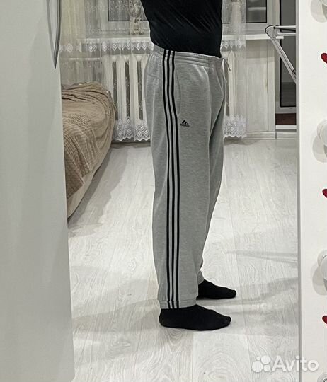 Спортивные штаны adidas essentials