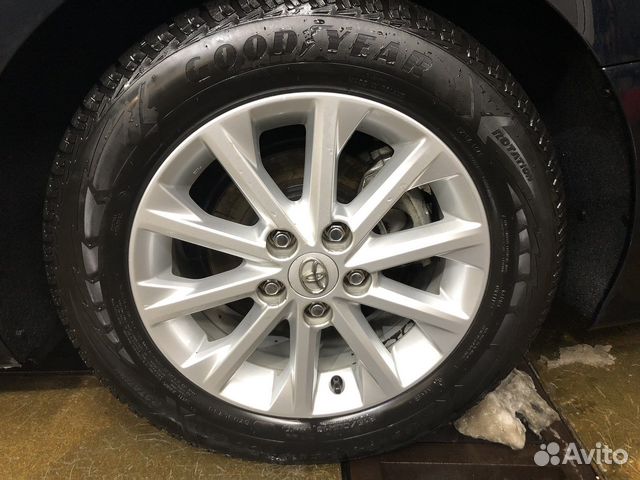 Комплект зимних оригинальных дисков Toyota Camry