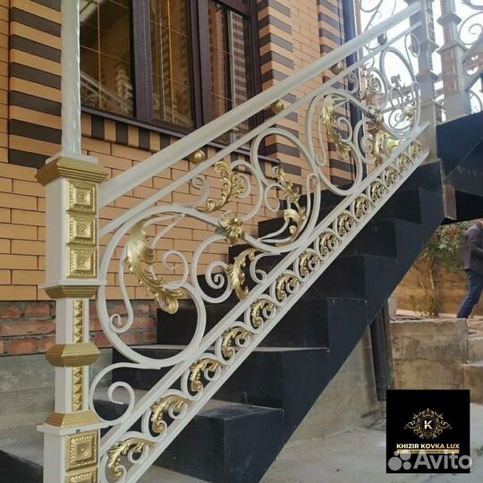 Кованые перила для лестниц