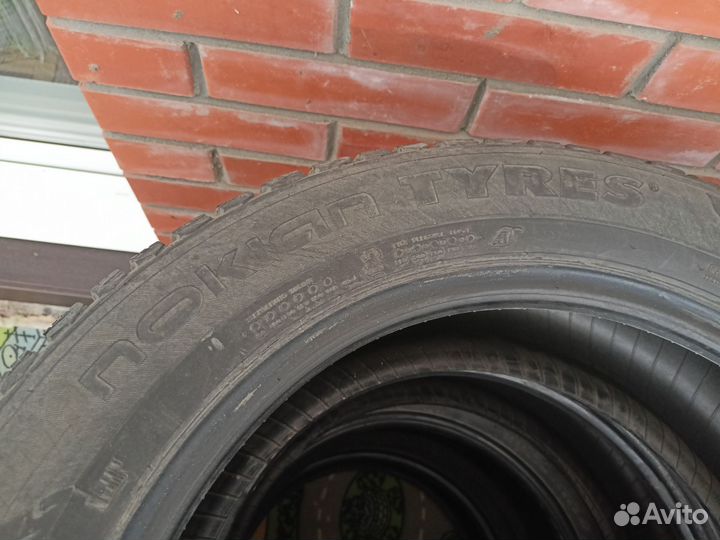 Nokian Tyres Hakkapeliitta 9 225/55 R17 и 225/55 R17